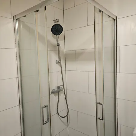 Appartement Helle 2 In Zentrum Schwerin (Mecklenburg-Vorpommern)